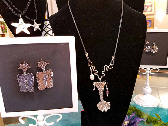 Jewelry by Kimie Ranken
